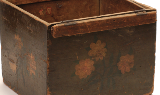 The Robinson Tea Chest